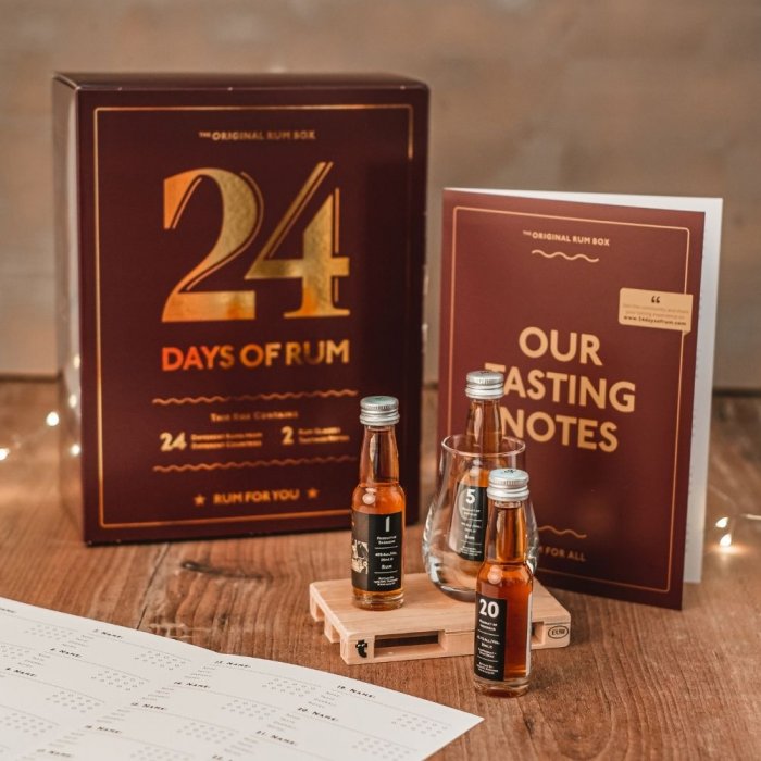 Rumový adventní kalendář – 24 Days of Rum (recenze)